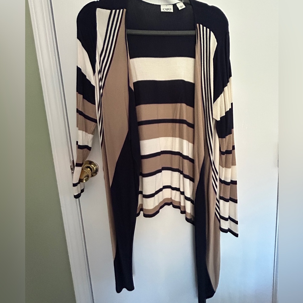 Blue, white & brown wrap sweater
